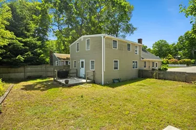 47 Little Rock Ave, Falmouth, MA 02540 - Photo 3