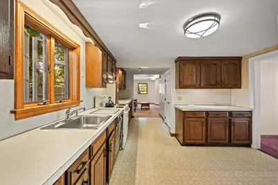 47 Little Rock Ave, Falmouth, MA 02540 - Photo 13
