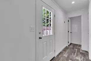 2 4th Ave, Ware, MA 01082 - Photo 23