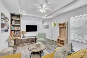 2 4th Ave, Ware, MA 01082 - Photo 3