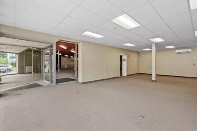 91 Central St, Leominster, MA 01453 - Photo 17