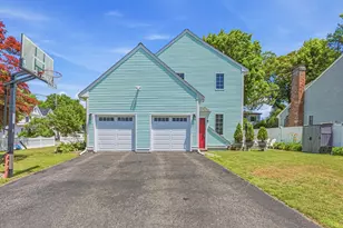 144 Wiswall Rd, Newton, MA 02459 - Photo 3