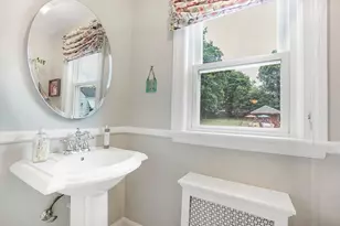 158 Warren St, Waltham, MA 02453 - Photo 15