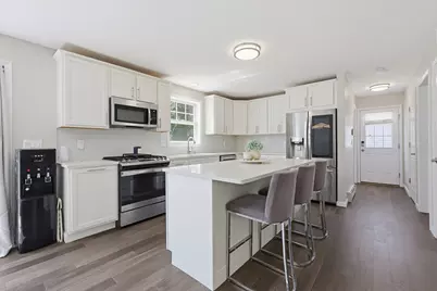 49 Blaney Ave, Peabody, MA 01960 - Photo 7