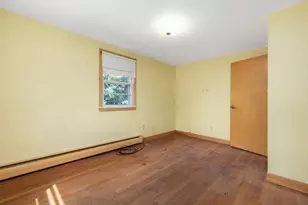 27 Hinsdale St, Swansea, MA 02777 - Photo 27