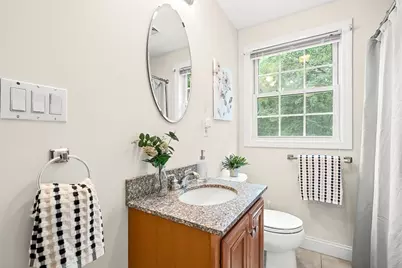 36 Willowdale Rd #B, Tyngsborough, MA 01879 - Photo 13