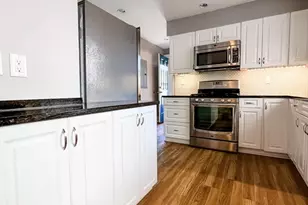 21 Jefferson, Cambridge, MA 02141 - Photo 3