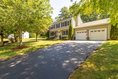 13 Candlewood Dr, Medway, MA 02053 - Photo 41