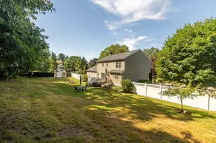 13 Candlewood Dr, Medway, MA 02053 - Photo 35