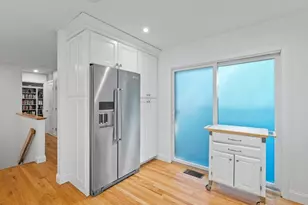 36 Fifer Ln, Lexington, MA 02420 - Photo 9