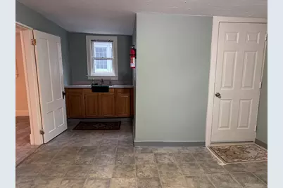 183 Pleasant St, Marblehead, MA 01945 - Photo 9