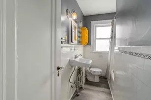 210 Newbury Ave, Quincy, MA 02171 - Photo 13