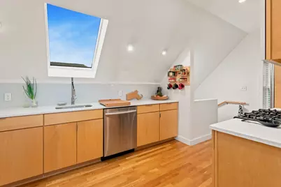 51 New Ocean St #3, Swampscott, MA 01907 - Photo 9