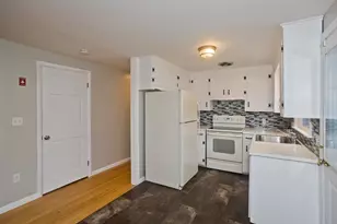 326 Dewey St, West Springfield, MA 01089 - Photo 7