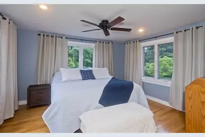 326 Dewey Street, West Springfield, MA 01089 - Photo 11
