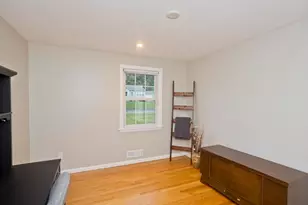326 Dewey St, West Springfield, MA 01089 - Photo 15