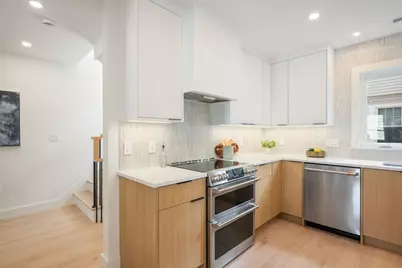 144-146 Webster St #146, Arlington, MA 02474 - Photo 5