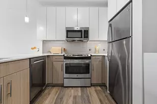 180 Telford Stret, Boston, MA 02135 - Photo 7