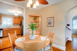 43 Ellsworth Ave, Springfield, MA 01118 - Photo 11