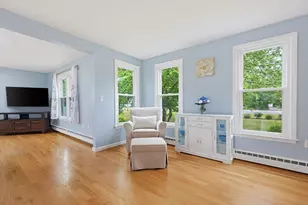 87 Messenger St, Plainville, MA 02762 - Photo 11