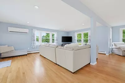 87 Messenger St., Plainville, MA 02762 - Photo 7