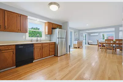 87 Messenger St., Plainville, MA 02762 - Photo 13