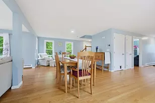 87 Messenger St, Plainville, MA 02762 - Photo 9