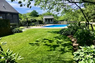 8 Burnt Swamp Ln, Nantucket, MA 02554 - Photo 3