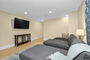 115 Walnut St, Dedham, MA 02026 - Photo 23
