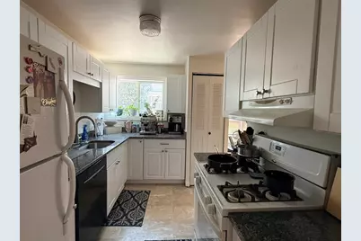 91 Spring St #U21, Watertown, MA 02472 - Photo 3