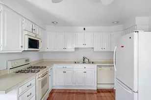 1068 Main St, Wakefield, MA 01880 - Photo 13