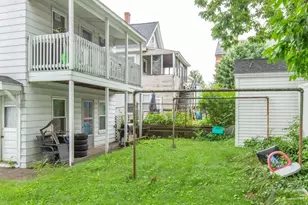 21 Myrtle St, Lowell, MA 01850 - Photo 15