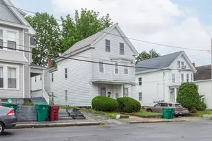 21 Myrtle St, Lowell, MA 01850 - Photo 5