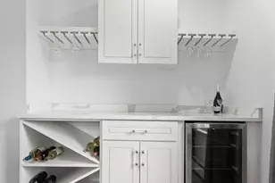 30 Chapel St, Gloucester, MA 01930 - Photo 11