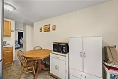 30 Orange St, Fall River, MA 02720 - Photo 7
