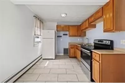 30 Orange St, Fall River, MA 02720 - Photo 5
