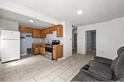 30 Orange St, Fall River, MA 02720 - Photo 9