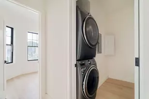 387 Norfolk St, Cambridge, MA 02139 - Photo 23