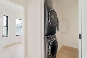 387 Norfolk St, Cambridge, MA 02139 - Photo 23