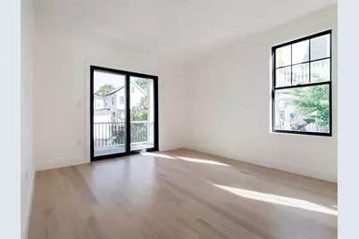 387 Norfolk St, Cambridge, MA 02139 - Photo 5