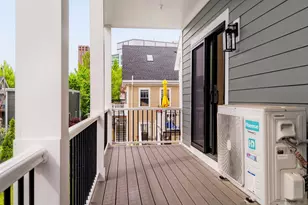 387 Norfolk St, Cambridge, MA 02139 - Photo 25