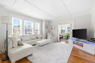 204 Eastern Ave, Lynn, MA 01902 - Photo 3