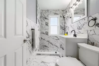 204 Eastern Avenue, Lynn, MA 01902 - Photo 11