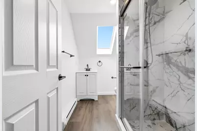 204 Eastern Avenue, Lynn, MA 01902 - Photo 13