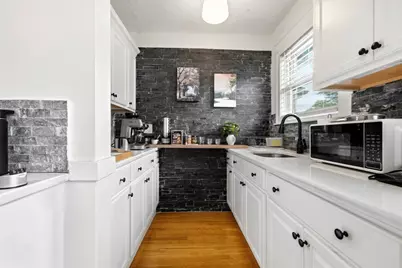 204 Eastern Avenue, Lynn, MA 01902 - Photo 15