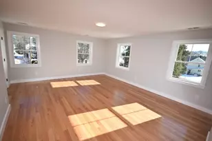 28 Fairview Ave, Ipswich, MA 01938 - Photo 3
