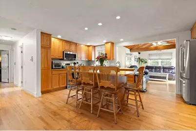 16 Jionzo Rd, Milford, MA 01757 - Photo 11