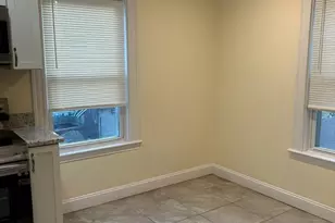31-33 Hollingsworth St, Lynn, MA 01902 - Photo 23