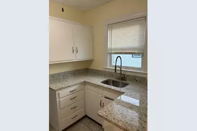 31-33 Hollingsworth St, Lynn, MA 01902 - Photo 25