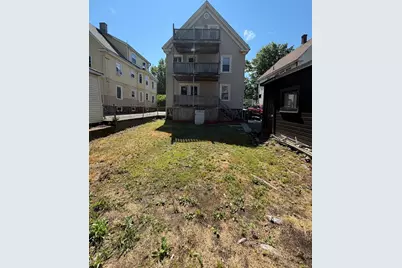 31-33 Hollingsworth St, Lynn, MA 01902 - Photo 3